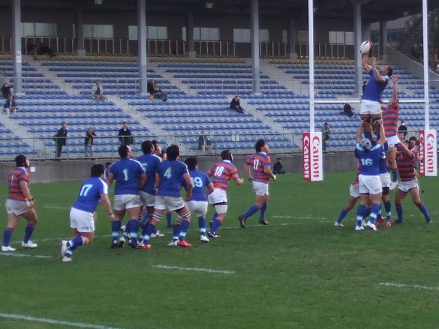 ���Cvs�@��